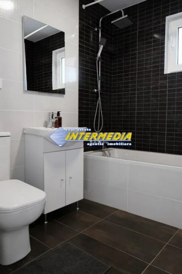 casa-noua-cu-4-camere-de-inchiriat-in-alba-iulia-mobilata-si-utilata-la-430-euro-28