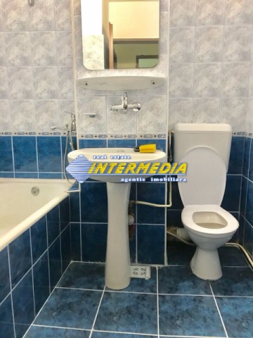 apartament-3-camere-decomandat-68-mp-nemobilat-de-inchiriat-zona-centru-etaj-1-alba-iulia-13
