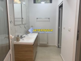spatiu-comercial-de-inchiriat-in-alba-iulia-zona-centru-ultracentral-ultrafinisat-complet-2