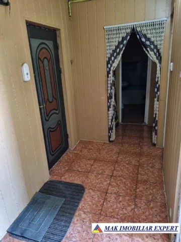 apartament-3-camere-cf-1-et-14-campulung-3