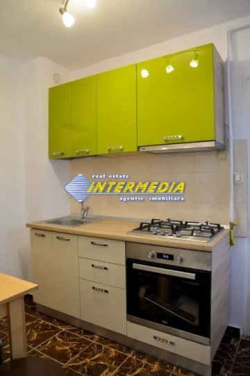 garsoniera-33-mp-de-inchiriat-in-cetate-alba-iulia-mobilata-si-utilata-complet-1