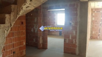 casa-tip-duplex-de-vanzare-in-cetate-alba-iulia-9