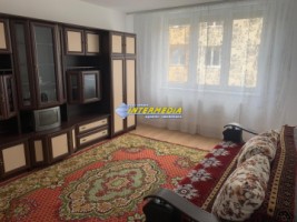 garsoniera-noua-de-inchiriat-in-centru-etaj-1-alba-iulia-230-euro-mobilata-si-utilata-3