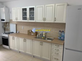garsoniera-noua-de-inchiriat-in-centru-etaj-1-alba-iulia-230-euro-mobilata-si-utilata-4