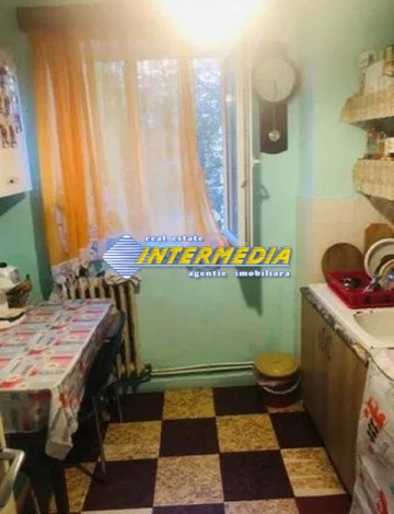 vanzare-apartament-2-camere-52-mp-cetate-bulevard-1