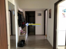 vanzare-apartament-2-camere-decomandate-in-alba-iulia-zona-cetate-mobilat-si-utilat-complet-si-loc-parcare-36