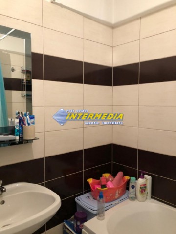 vanzare-apartament-2-camere-decomandate-in-alba-iulia-zona-cetate-mobilat-si-utilat-complet-si-loc-parcare-48