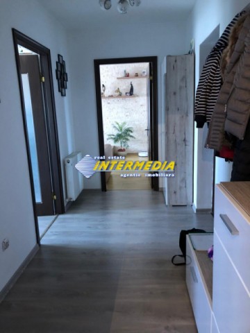 vanzare-apartament-2-camere-decomandate-in-alba-iulia-zona-cetate-mobilat-si-utilat-complet-si-loc-parcare-49