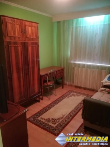 apartament-cu-3-camere-si-garaj-de-inchiriat-in-tolstoi-5