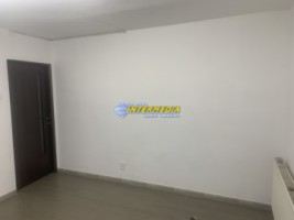 spatiu-comercial-de-inchiriat-27-mp-in-alba-iulia-finisat-complet-zona-stadion-2
