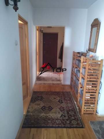 apartament-4-camere-decomandat-cug-6