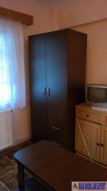 de-inchiriat-garsoniera-cf1-et44-grui-campulung-muscel-arges-6