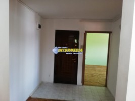 apartament-2-camere-decomandat-finisat-de-inchiriat-in-ampoi-3-etaj-1-4