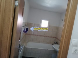 apartament-2-camere-decomandat-finisat-de-inchiriat-in-ampoi-3-etaj-1-3