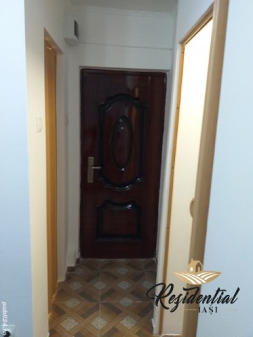 libera-camera-de-camin-tranformata-in-garsoniera-de-vanzare-cartier-frumoasa-recent-renovata-baie-proprie-4