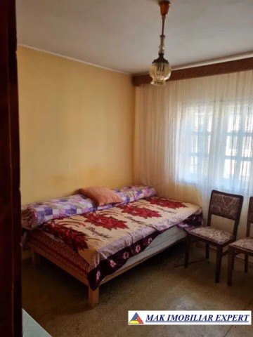 gasca-zurli-apartament-2-camere-cf-1-et-44-campulung-2