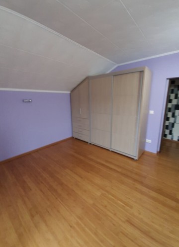 casa-5-camere-180-mp-teren-440-mp-pret-130000-euro-8