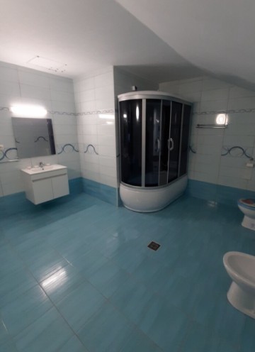 casa-5-camere-180-mp-teren-440-mp-pret-130000-euro-12