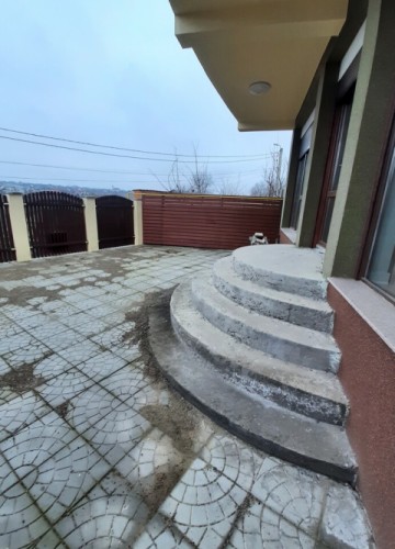 casa-5-camere-180-mp-teren-440-mp-pret-130000-euro-14