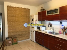 apartament-2-camere-de-inchiriat-mobilat-si-utilat-in-alba-iulia-in-cartierul-orhideea-cu-loc-de-parcare-10