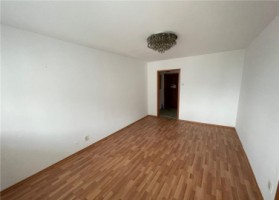 apartament-cu-3-camere-plaza-romania