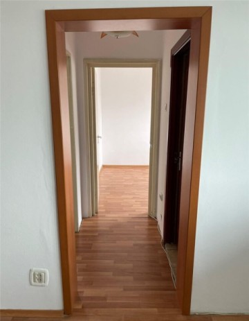 apartament-cu-3-camere-plaza-romania-5