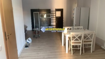 de-inchiriat-apartament-3-camere-in-zona-cetate-mobilat-utilat-8