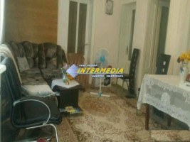 casa-de-vanzare-4-camere-cu-600-mp-teren-si-toate-utilitatile-strada-asfaltata-alba-iulia-zona-centru-2