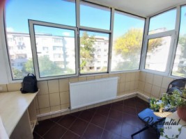 apartament-3-camere-decomandat-de-inchiriat-mobilat-si-utilat-nicolina-2-disponibil-imediat-5