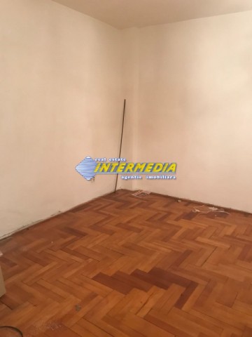 3-camere-de-inchiriat-in-centru-alba-iulia-1