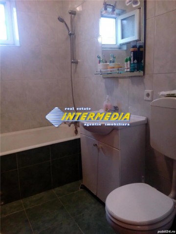 apartament-cu-2-camere-decomandat-de-vanzare-in-cetate-zona-closca-mobilat-10