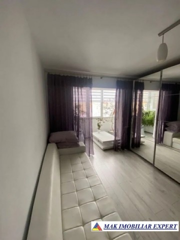 rezervat-de-preluat-cu-chirias-apartament-de-vanzare-3-camere-confort-1-etaj-2-din-4-grui-campulung-muscel-arges-2