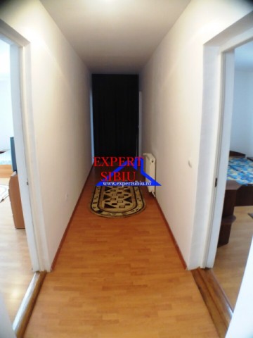 inchiriez-apartament-3-camere-decomandat-la-vilazona-strand-8