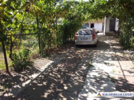 casa-3-camere-teren-1000-mp-urechesti-bc-1