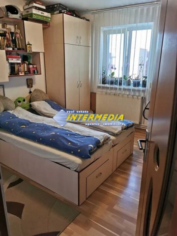 apartament-2-camere-de-vanzare-etaj-intermediar-zona-cetate-bulevard