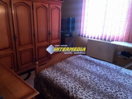 apartament-3-camere-finisat-de-vanzare-etaj-intermediar-cetate-5