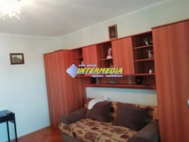 garsoniera-de-vanzare-in-cetate-alba-iulia-finisata-zona-mercur-1