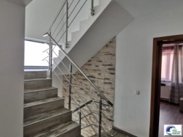 vila-de-vacanta-situata-in-busteni