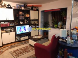 apartament-2-camere-de-vanzare-cetate-zona-mercur