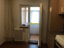 apartament-2-camere-decomandat-etaj-1-zona-ampoi-3-6