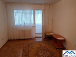 vand-apartament-3-camere-in-cetate-zona-b-dul-transilvaniei-2