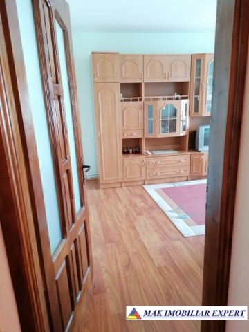 ciudatul-de-inchiriat-apartament-2-camere-cf1-et-44-grui-campulung-muscel-arges-2