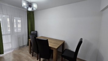 ultracentral-cf1a-et3-2balc-boxa-renovat-2-bai-127000-euro-4