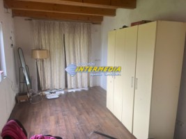 casa-semifinisata-de-vanzare-in-sard-cu-480-mp-teren-si-utilitati-2