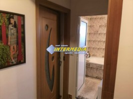 apartament-3-camere-decomandat-de-vanzare-cetate-zona-mercur-13