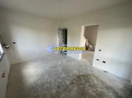 casa-tip-duplex-p1-de-vanzare-cetate-cu-230-mp-teren-semifinisata-cu-toate-utilitatile-3