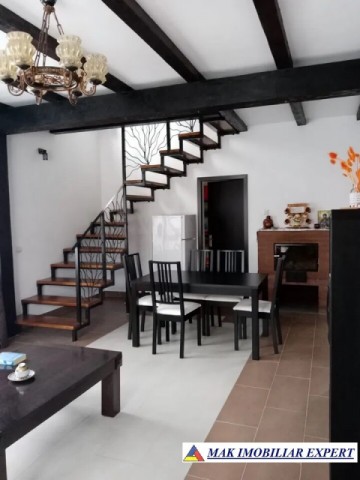 vila-cu-3-camere-si-teren-de-613-mp-de-vanzare-in-corbi-arges-ideala-pentru-locuinta-de-vacanta-2