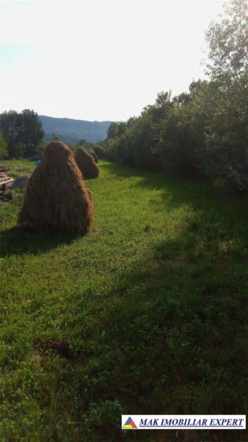 teren-intravilan-1400-mp-de-vanzare-in-corbi-arges-ideal-pentru-constructii-rezidentiale