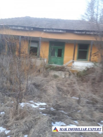 teren-extravilan-144-ha-de-vanzare-in-brusturet-dambovicioara-arges-ideal-pentru-proiecte-agricole-si-turistice