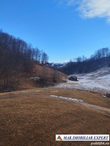 vand-teren-intravilan-2000-mp-in-ciocanu-dambovicioara-arges-13